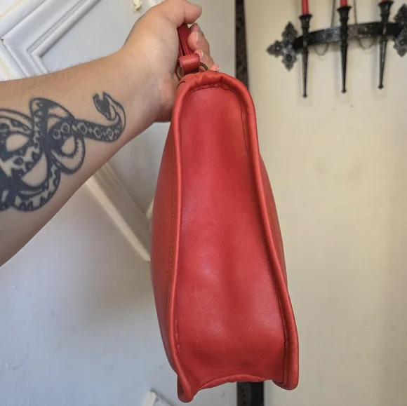 Vintage Coach NYC Red Slim Satchel 9430❤️🥀 - Picture 5 of 15